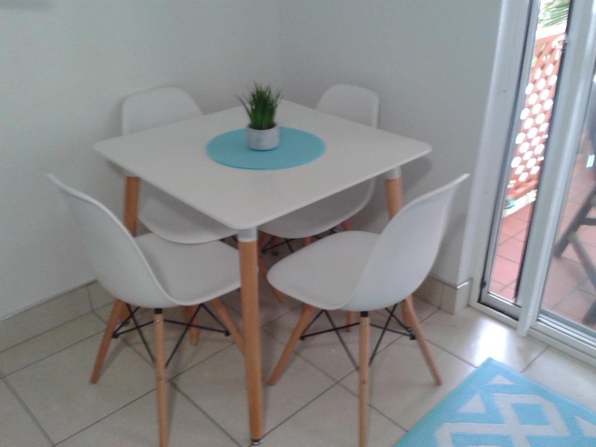 Apartment In Dolphin Heads Eimeo Exteriör bild
